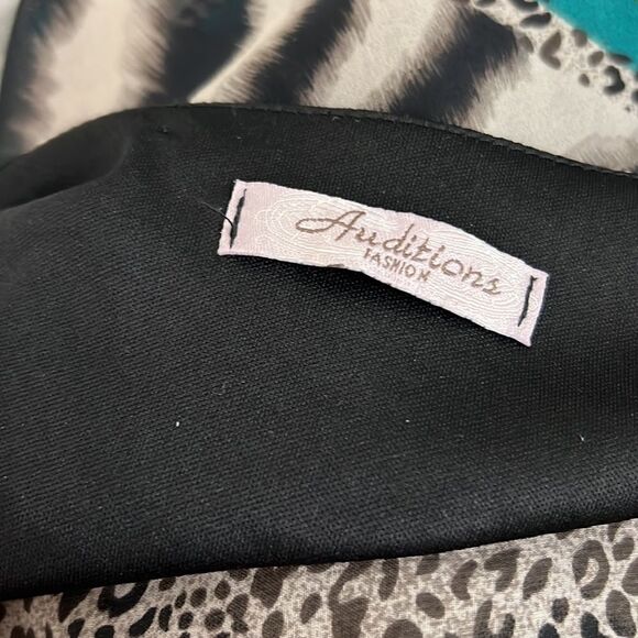 Auditions Fashion Dress V Neck Hunter Green Black Tan Animal Print Mini Belt Inc - Picture 8 of 10